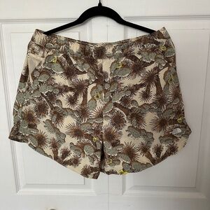 The North Face Women's Pathfinder Hiking Shorts Large